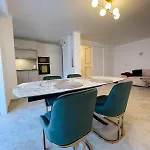 De Luxe Climatise, Parking & 2 Balcons Apartamento Villefranche-sur-Mer